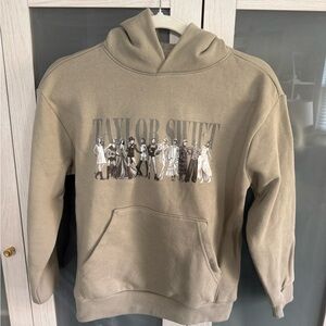 Taylor Swift Beige Graphic Sweatshirt